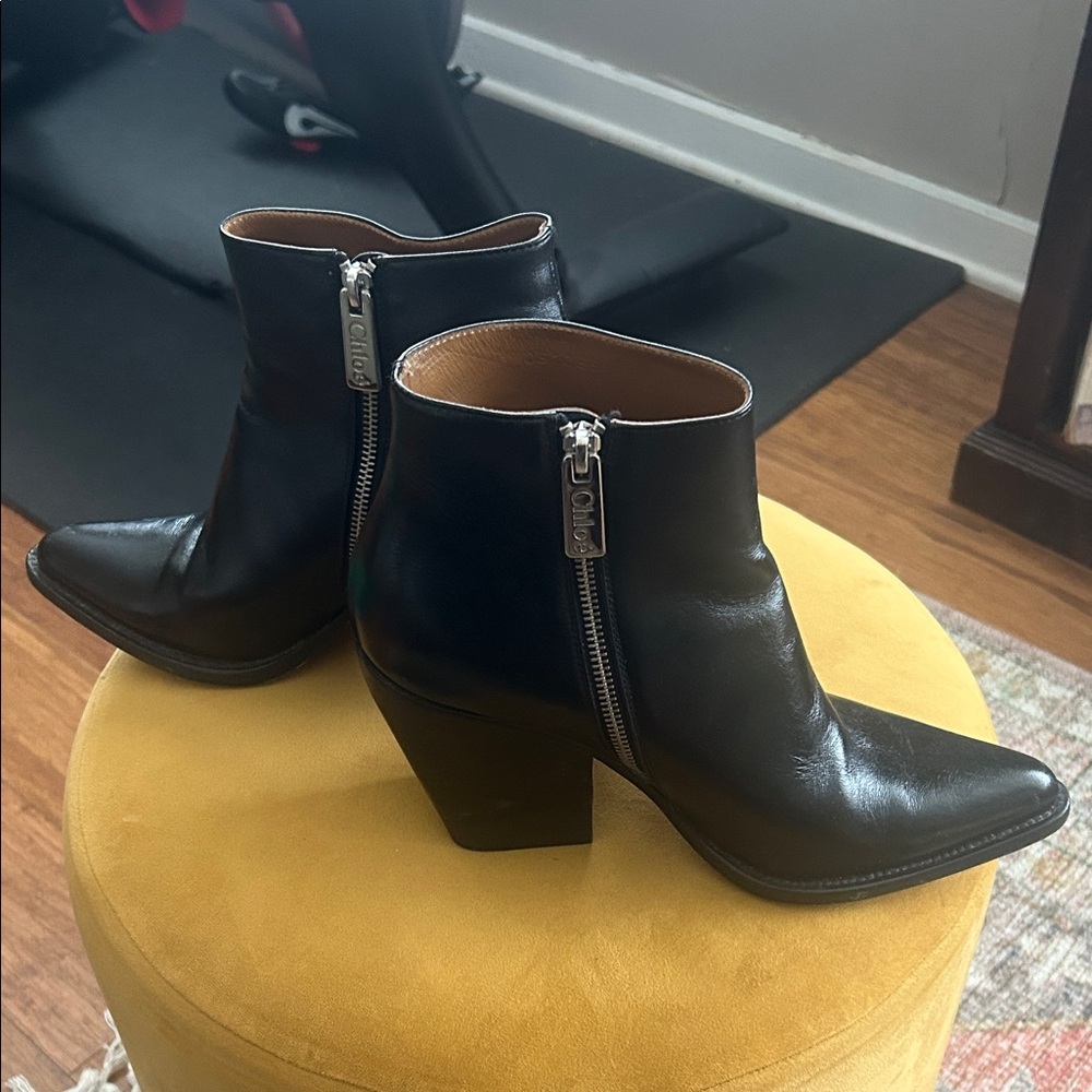 Chloe Rylee Glossy Black Ankle Booties - Picture 5 of 7